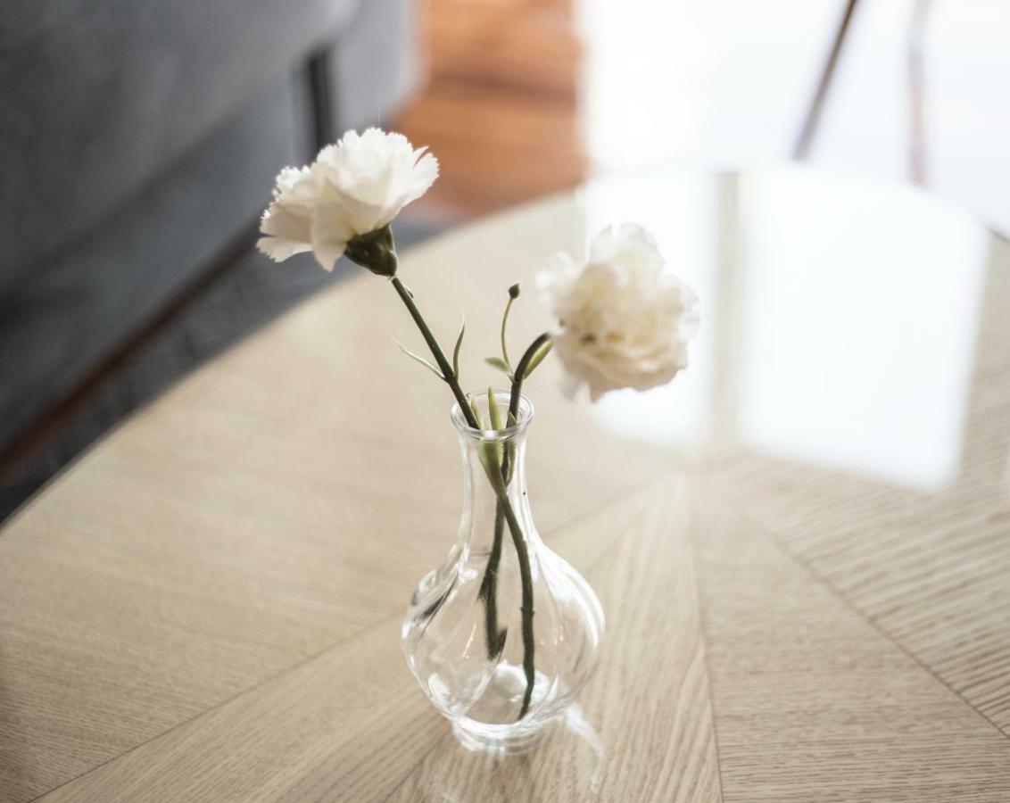 Elegant Retreat Business District Bernabeu Apartment Madrid Bagian luar foto